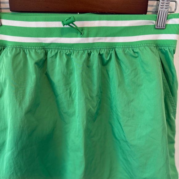 OFFLINE by Aerie Green Athletic Skort Mini Skirt White Stripe Drawstring Sz S - Picture 6 of 8